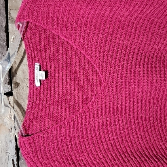 American Eagle size small pink sweater - Picture 11 of 13